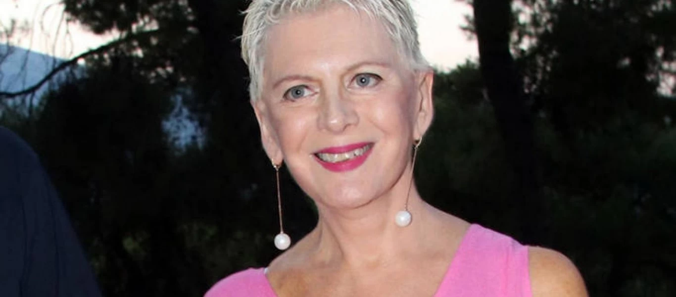 Νέα ανάρτηση «φωτιά» από την Έλενα Ακρίτα: «Oι ''θορυβώδεις κυρίες των μίντια'' είναι αδελφές μου και τις αγαπώ»